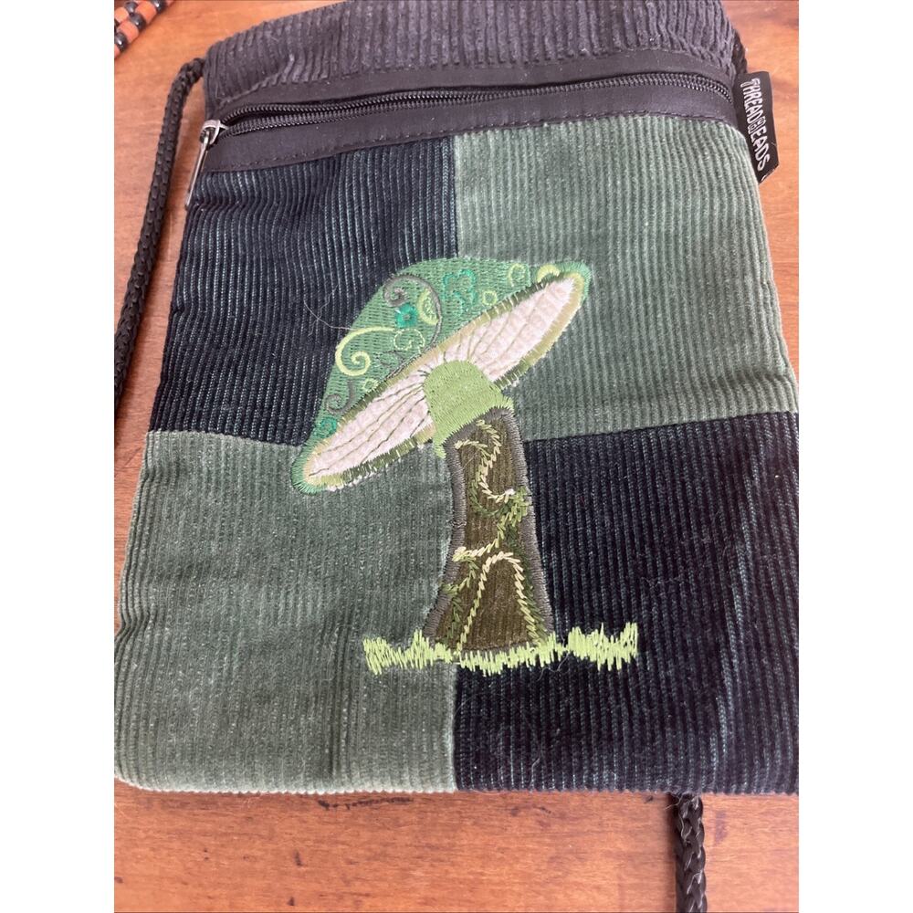 Thread Heads Mushroom Purse
